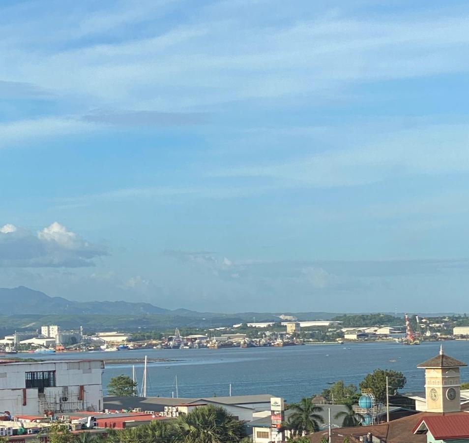 Seaview Amani Grand Resort Residences 3-5Mins From Airport Đảo Mactan Ngoại thất bức ảnh